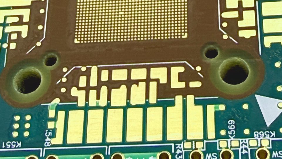 Multilayer PCB - 52Layers  370HR 6.0mm